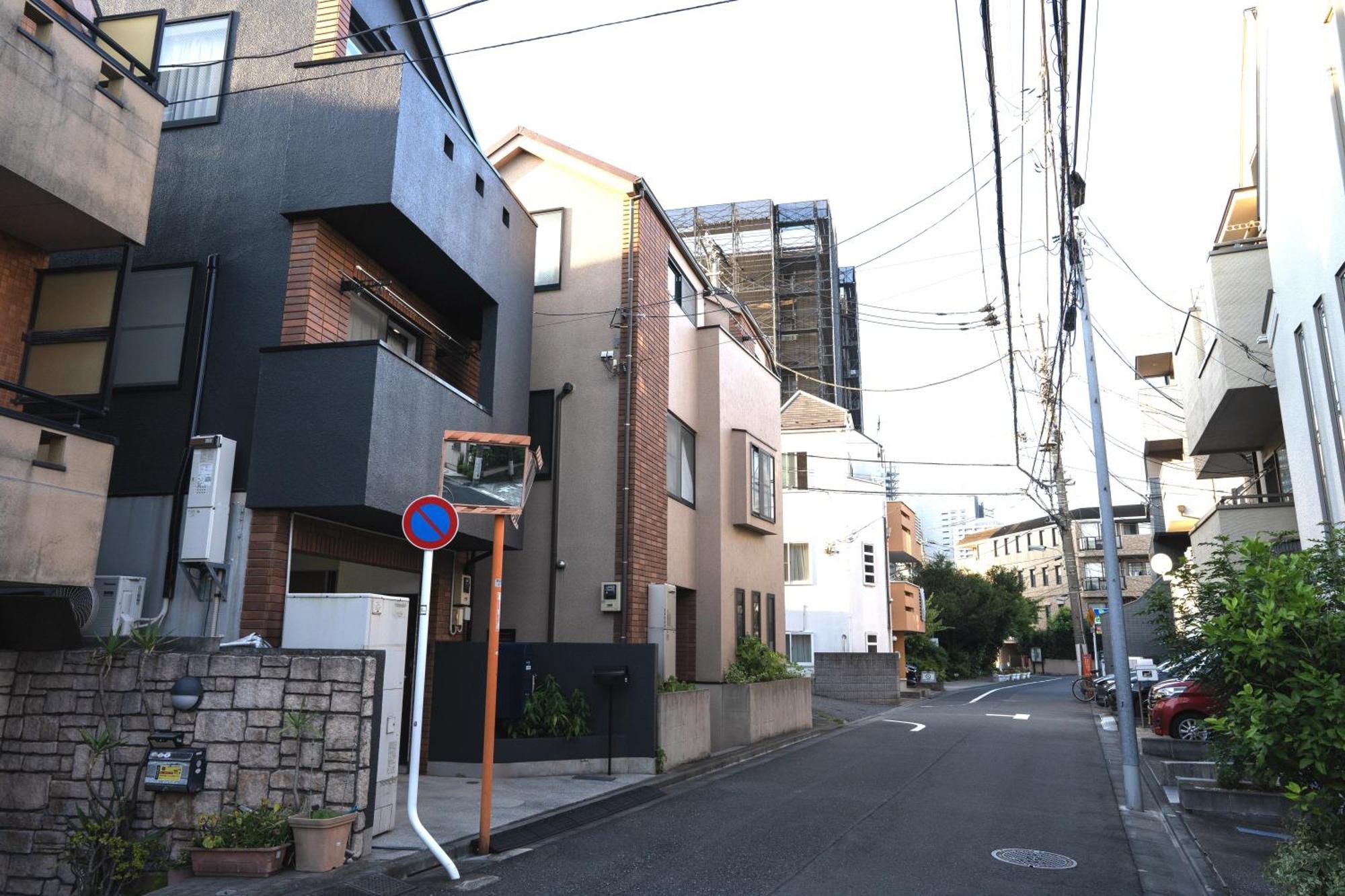Modern, Cozy And Relaxing 3-story House For Rent! * Tokyo