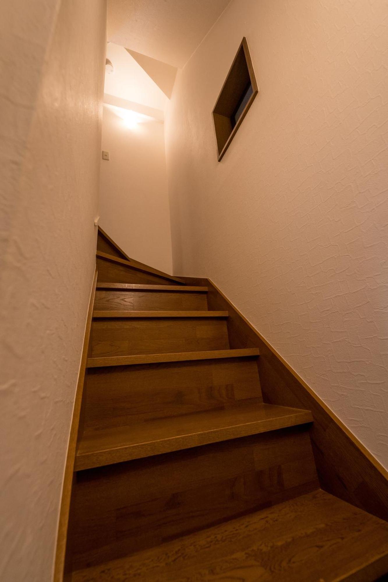 Modern, Cozy And Relaxing 3-story House For Rent! Villa