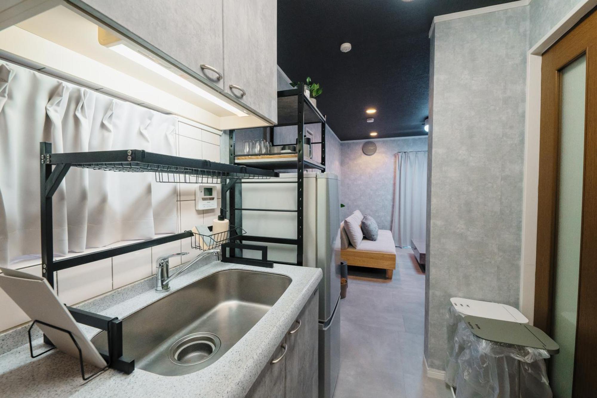 Modern, Cozy And Relaxing 3-story House For Rent!